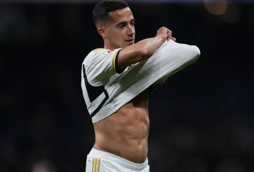 Đá với Bayern, Vazquez không còn là “Đấng”