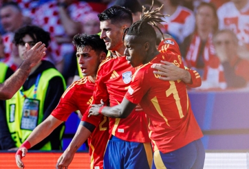 Tây Ban Nha hạ Croatia: ‘Khủng khiếp’ sức mạnh đàn Bò tót