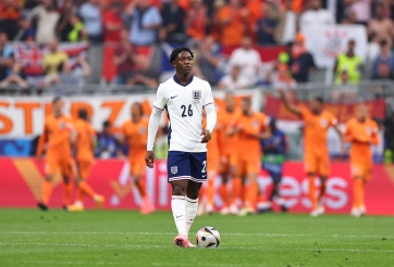 Cùng Mainoo “vượt ngàn chông gai”