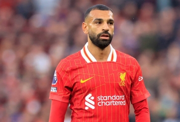 Fan Liverpool lo âu vì tương lai của Salah