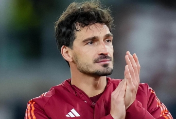 Nhà vô địch World Cup 2014 tuyên bố chia tay sân cỏ