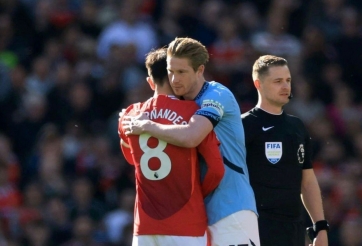 Bruno Fernandes chia sẻ xúc động về De Bruyne