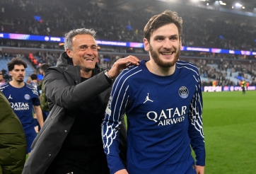 Vừa vào bán kết C1, Arsenal đã bị 'trù dập'