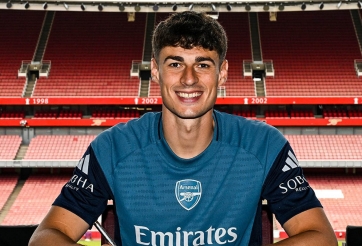 Thủ môn đắt giá nhất thế giới đặt tham vọng lớn khi đầu quân cho Arsenal