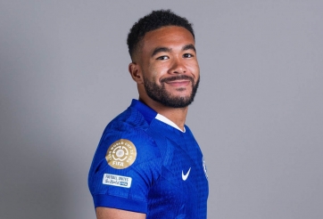 Dàn sao Chelsea làm gì trong lúc nghỉ vì sấm sét trước khi hạ Benfica?  