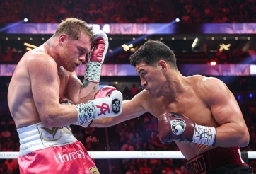 Cơ hội tái đấu Canelo Alvarez, Dmitry Bivol dự kiến tái xuất vào cuối năm nay