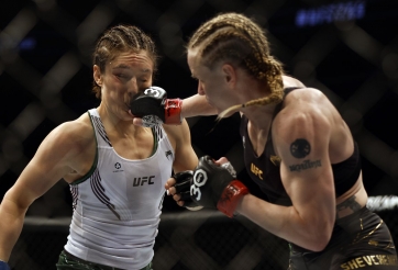 Nhận kết quả hòa khó hiểu, Shevchenko cho rằng trọng tài đã thiên vị đối thủ