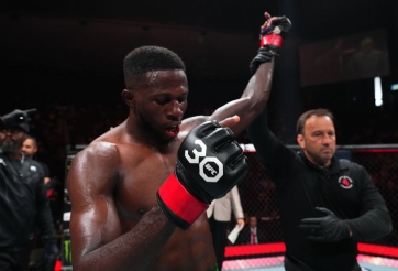 UFC 296: Randy Brown gặp chấn thương lạ, thêm trận đấu nữa bị hủy