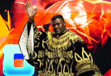 Francis Ngannou: 'Tôi vẫn chưa từ bỏ MMA'