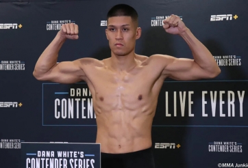 Võ sĩ Việt sẽ ra mắt sàn đấu UFC vào tháng 3