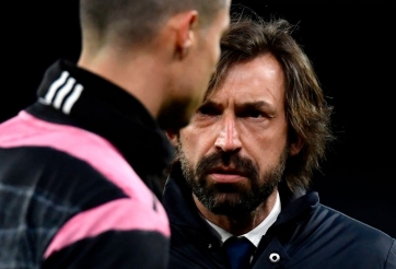 Pirlo nói thẳng về hành động ném áo của Ronaldo