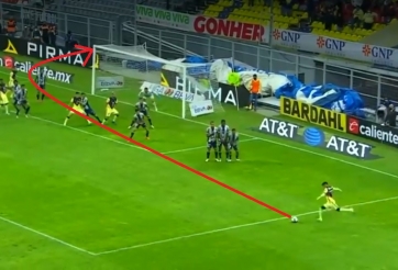 VIDEO: Pha đá phạt không tưởng của Juninho được tái hiện