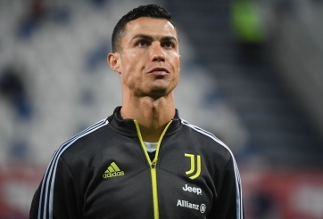 Nghe theo con tim, Ronaldo từ chối gã khổng lồ để về đội bóng cũ