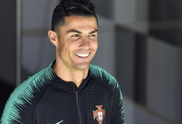 Ronaldo quảng cáo máy rung hút hàng chục triệu lượt xem