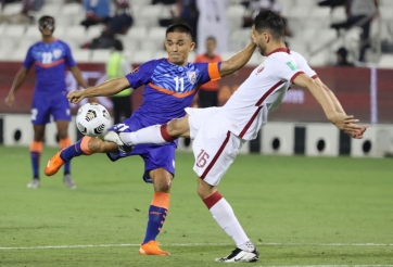 Cú đúp siêu đẳng giúp sao châu Á vượt mặt Messi, đi vào lịch sử