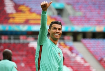 Đội bóng Trung Quốc dẫn trước Real Madrid trong cuộc đua giành Ronaldo