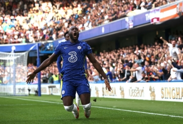 Lukaku trả lời Ronaldo bằng cú đúp hoàn hảo