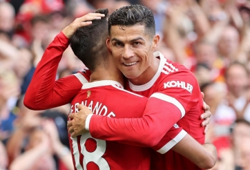 Sir Alex 'thở phào nhẹ nhõm' sau màn trình diễn của Ronaldo