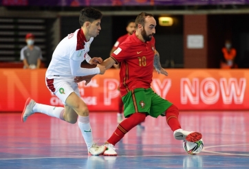 Bồ Đào Nha bị cầm hòa sau trận cầu 6 bàn thắng