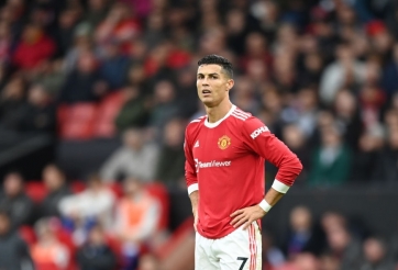 Ronaldo phản ứng khi bị Solskjaer cất trên băng ghế dự bị