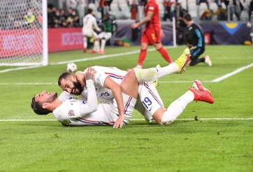 Pháp ngược dòng kinh điển trước Bỉ