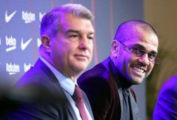 Trở lại Barca, huyền thoại nhận mức lương khiến tất cả 'bật ngửa'