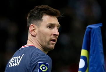 Bị Ronaldo tố 'ăn cắp Quả bóng vàng', gia đình Messi chính thức đáp trả