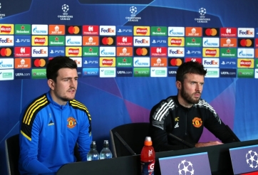 NÓNG: Theo chân Solskjaer, 'trụ cột' MU chính thức rời Old Trafford