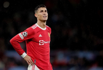 NÓNG: Vụ MU mua Ronaldo bị điều tra vì 'nghi ngờ gian lận'