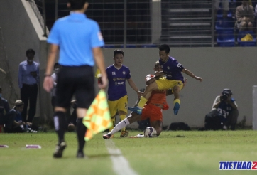 Chuyên gia: 'Không chỉ Việt Anh, Văn Quyết cũng xứng đáng nhận thẻ đỏ'