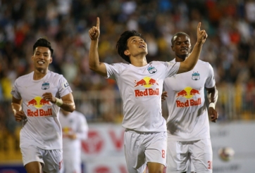 Sao HAGL: 'Chúng tôi không đá như nghệ sỹ'