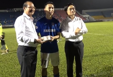 Chiếm ngôi đầu của HAGL, Quảng Ninh được thưởng nóng