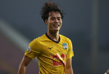 Văn Toàn cảm ơn 'người đóng thế' Xuân Trường