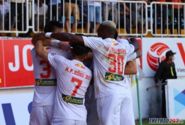 HAGL nhận thưởng 'khủng' từ bầu Đức