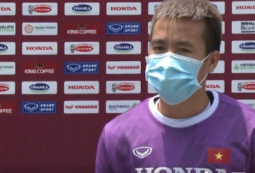 VIDEO: Tiền vệ ĐTVN hé lộ lý do HLV Park đổi giờ tập