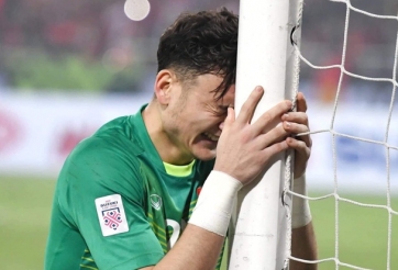 HLV Park không biết 'nên khóc hay cười' với Văn Lâm