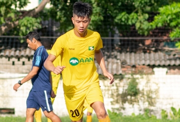 Trò cưng thầy Park đặt mục tiêu trụ hạng ở V-League