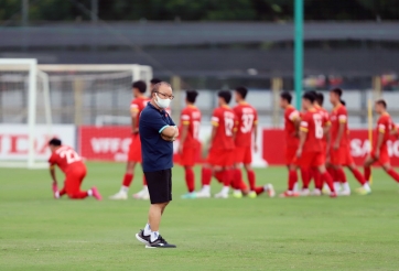HLV Park làm gì khi ĐTQG nghỉ tập?