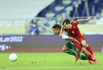 Chuyên gia Indo xấu hổ, nói thẳng 'đội nhà nên học tập Việt Nam'