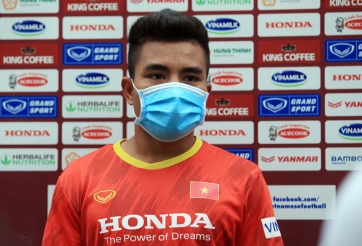 Cầu thủ dân tộc Tà Ôi hạnh phúc khi được HLV Park trao cơ hội