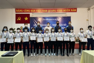 Bế mạc tập huấn trọng tài các giải bóng đá Nữ, bóng đá trẻ Quốc gia năm 2022