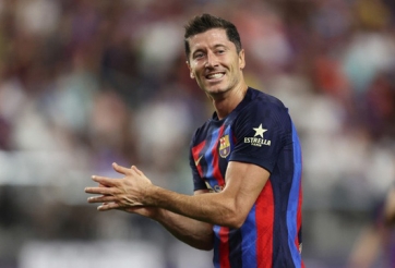 Lewandowski mất giải thưởng cao quý vì gia nhập Barca?