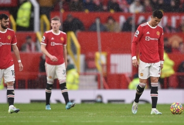 Vợ của ‘thiên thần’ nói lời cay nghiệt về MU, Casemiro có lo sợ?