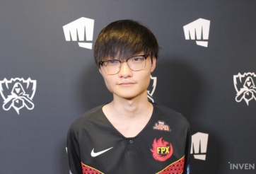 FPX.Tian lên tiếng bênh vực SofM về scandal chửi Gimgoon