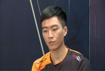 Liên Quân Mobile: Xuân Bách chỉ ra lý do Team Flash thua đối thủ yếu nhưng lại thắng đối thủ mạnh