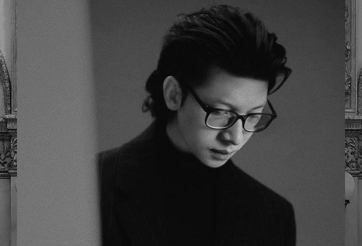 Bất ngờ trước hình ảnh 'soái ca Bomman' xuất hiện trong poster của hãng thời trang nổi tiếng Prada