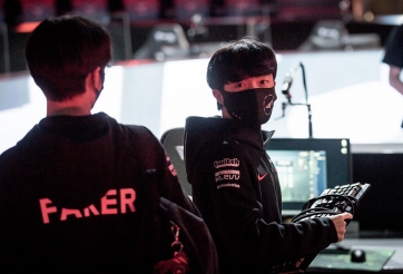 Keria: 'Tôi thấy NS Kellin chơi Thresh để đối đầu với các hỗ trợ pháp sư, vậy nên tôi đã học theo'