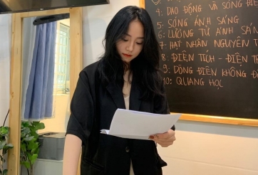 Độ Mixi, PewPew và Thầy Giáo Ba rủ nhau 'cưa sừng làm nghé', ngồi xem livestream của cô giáo vật lý hot nhất MXH