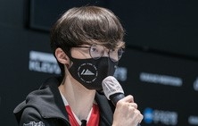 Faker thừa nhận nội bộ T1 đã thoải mái hơn sau sự ra đi của 2 HLV Daeny và Zefa