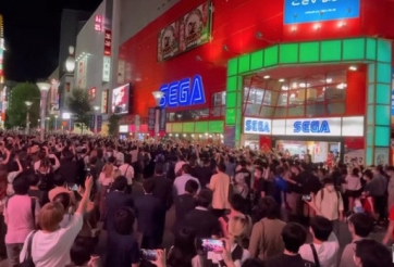 Hàng chục nghìn game thủ Nhật Bản tập trung 'đưa tiễn' gaming center 28 năm tuổi